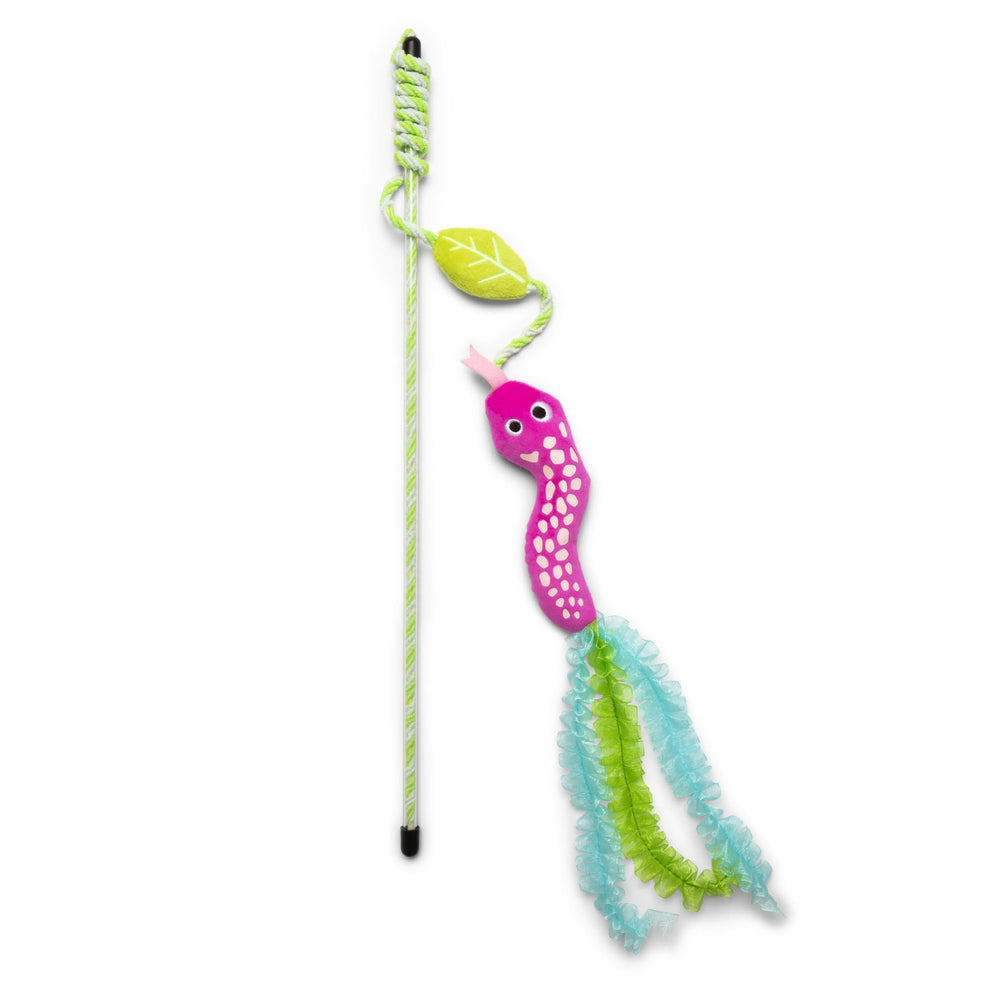 Quirky Kitty baguette-serpent en emballage montrant design phosphorescent et attrait cataire