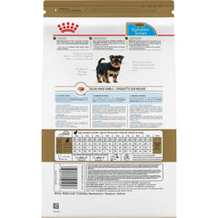 ROYAL CANIN gros plan sur la forme et texture des croquettes facilitant la prise