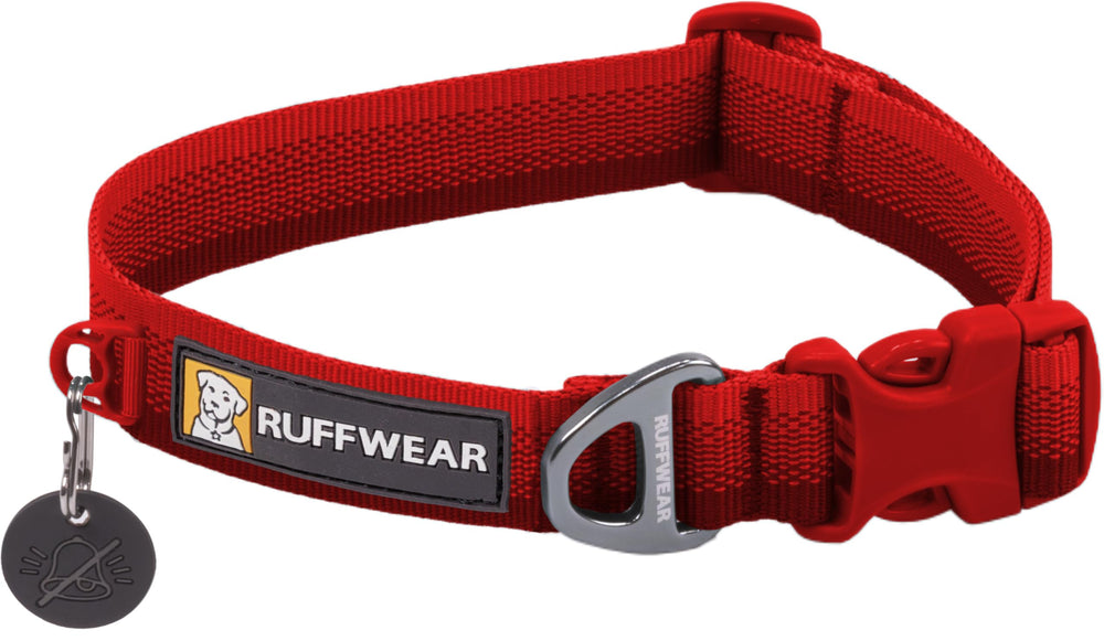 Ruffwear collier face avant rouge canyon, montre durabilité et style