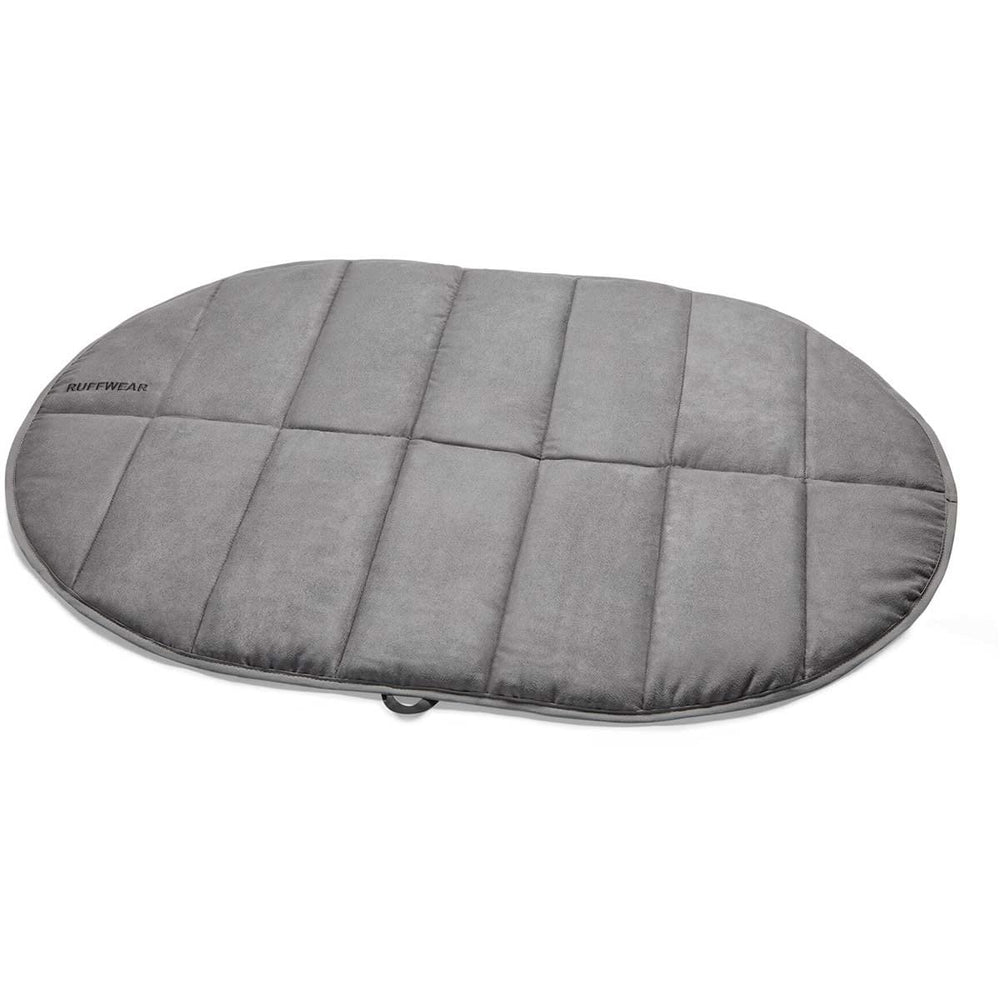 Ruffwear Highlands Pad vue face montrant le tapis plié et facile à transporter