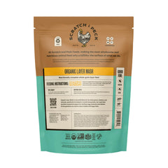 Scratch and Peck Feeds gros plan grains organiques montrant qualité et pureté