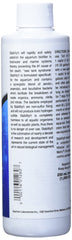 Seachem Stability produit versé à la main montrant application simple et sûre
