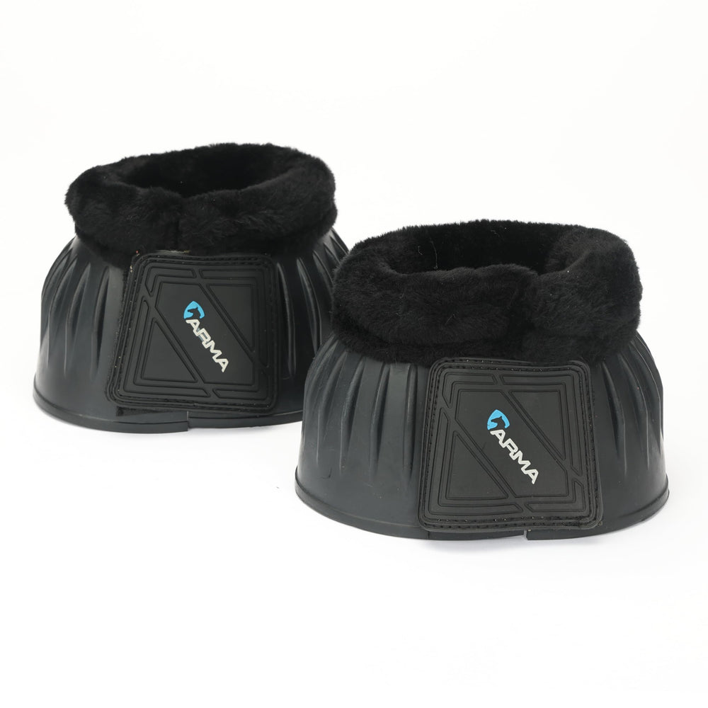 Shires Arma cloche face avant montrant protection complète et maintien sûr