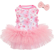 SIMCAPY robe face avant montrant le motif fleurie et silhouette élégante