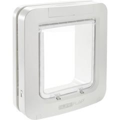 SureFlap chatière face avant blanche montrant accès sécurisé pour animal