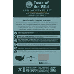 Taste of the Wild gros plan du kibble petit format facilitant la mastication