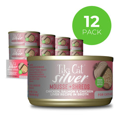 TIKI PETS mousse et texture onctueuse visible, facilite mastication