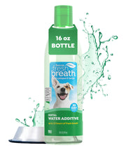 TropiClean bouteille face avant montrant l'étiquette et usage facile