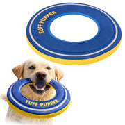 Tuff Pupper vue de face du frisbee montrant la couleur vive et la flottabilité