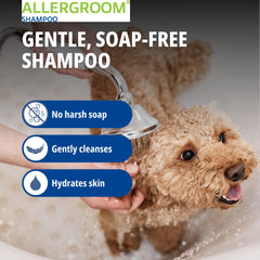 Virbac ALLERGROOM mousse douce en application pour un nettoyage apaisant