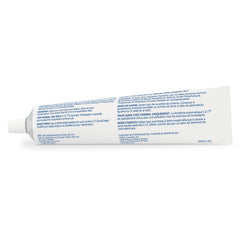 Virbac C.E.T. gros plan texture de la pâte pour un nettoyage efficace
