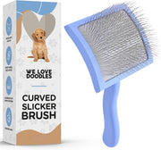 We Love Doodles brosse courbée frontale montrant forme idéale pour contourner le corps