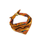 Wilderdog bandana face avant montrant motif et coupe, confort immédiat