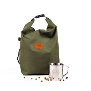 Wilderdog sac à croquettes olive vue avant bénéfice protection pratique