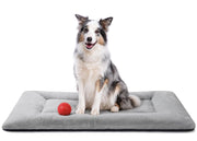 ZENGAOOU face avant du tapis gris montrant surface douce pour confort