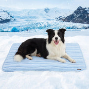 ZOMISIA tapis face avant montrant surface rafraîchissante et confort instantané