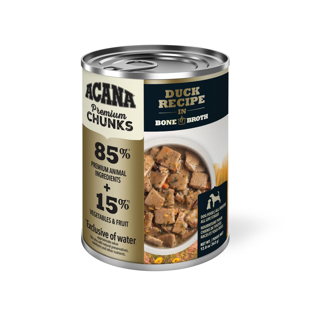 ACANA gros plan sur morceaux de canard montrant texture tendre