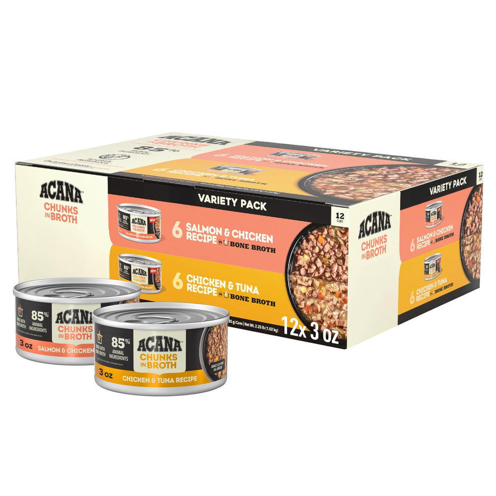 ACANA pack avant gros plan montrant la boîte et l'attrait pour le chat