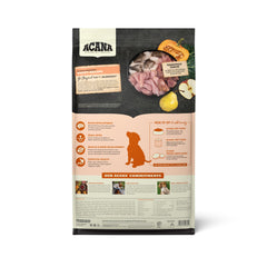 ACANA gros plan croquettes montrant qualité et appétence