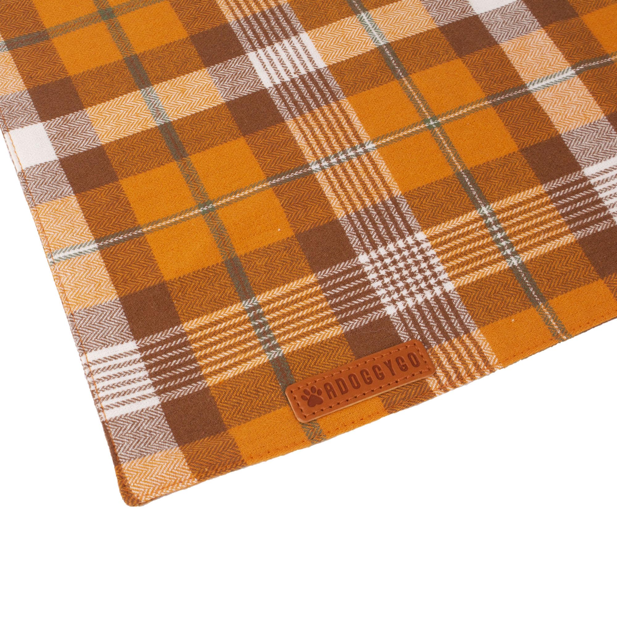 ADOGGYGO pack de 4 bandanas plaid montrant options de couleurs polyvalentes