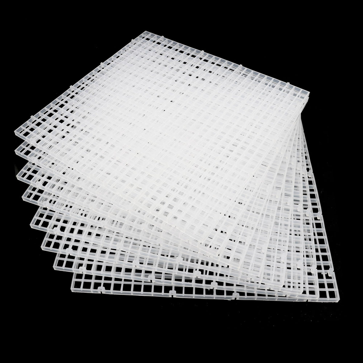 ALEGI vue d'ensemble des 8 grilles modulaires pour organiser l'aquarium et séparer poissons