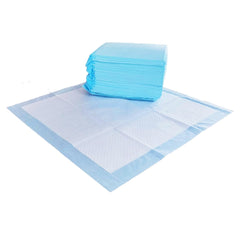 Amazon Basics vue avant de l'emballage montrant 50 tapis, protège efficacement le sol