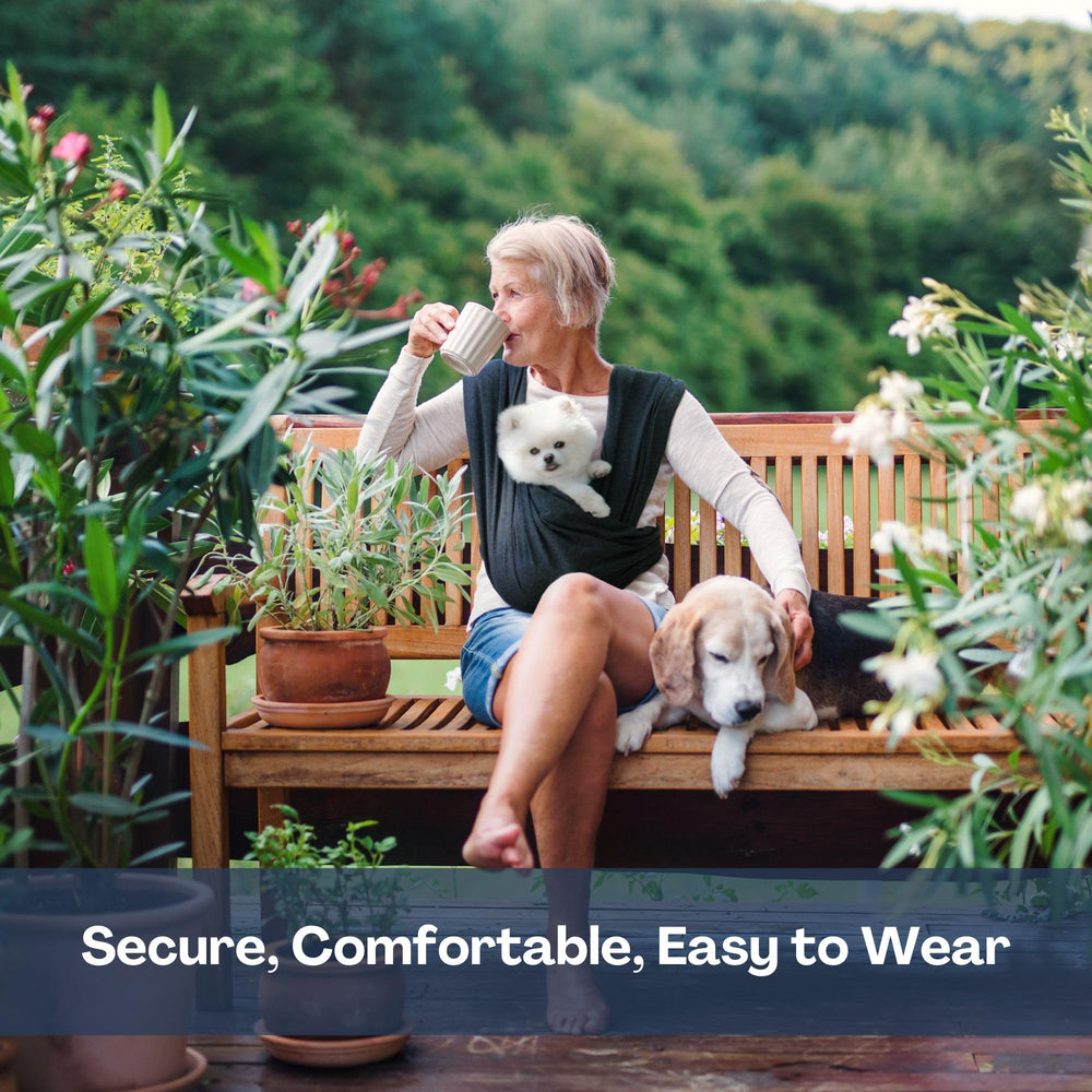 AnccoPlus porté sur veste dans un décor lifestyle pour sorties stylées