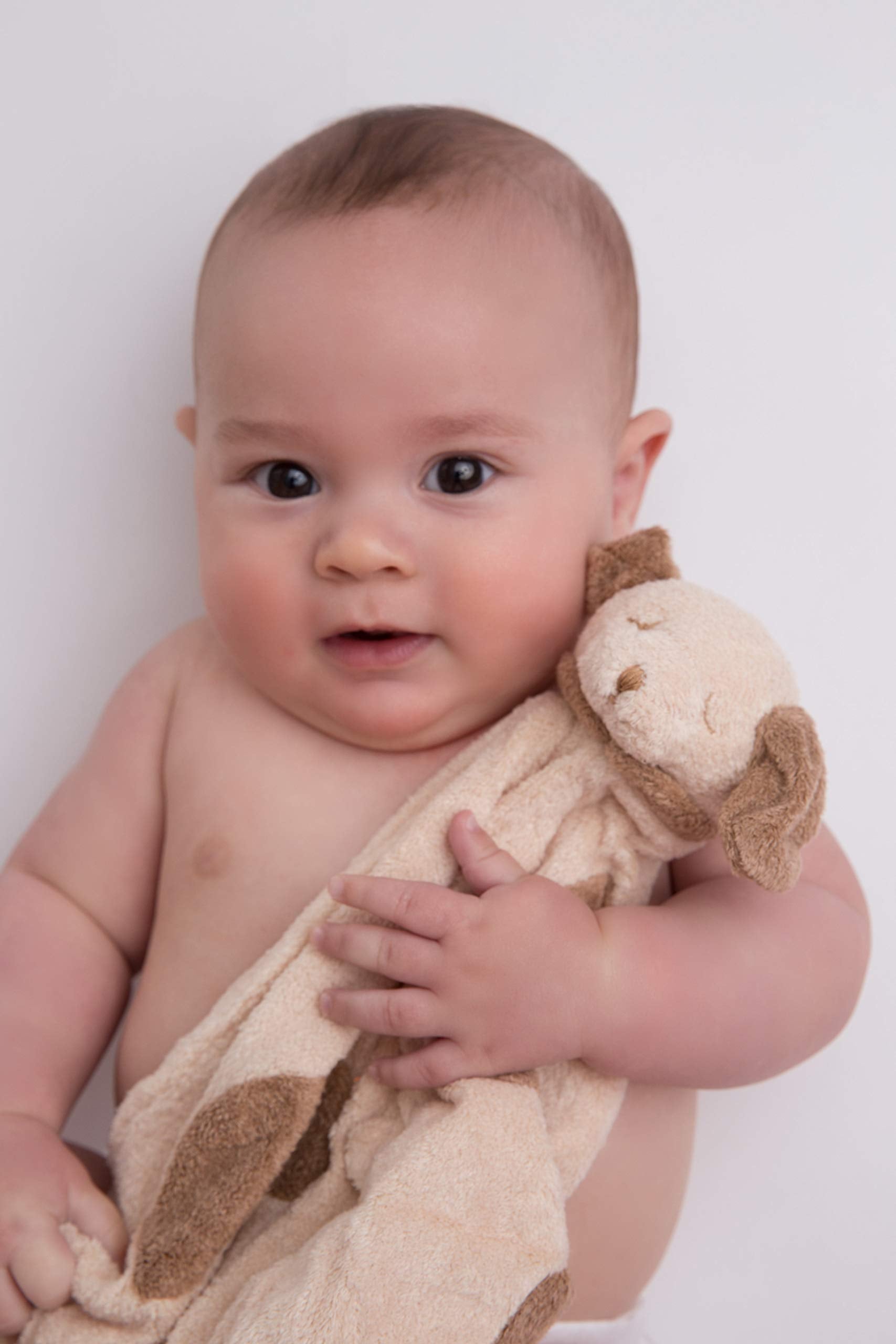 Angel Dear enfant tenant le blankie illustrant prise facile et réconfort