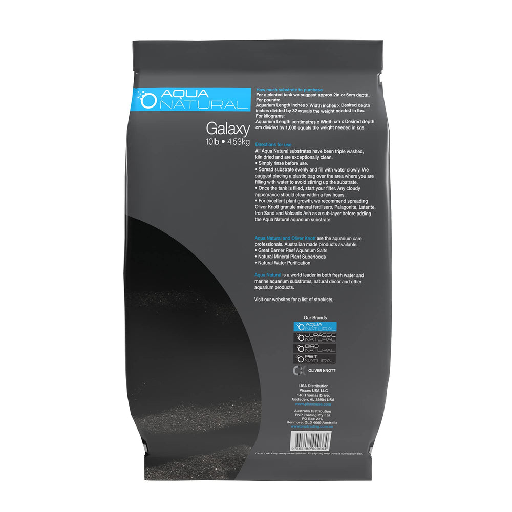 Aquarium avec Aqua Natural Galaxy Sand mettant en valeur plantes et décor grâce au contraste