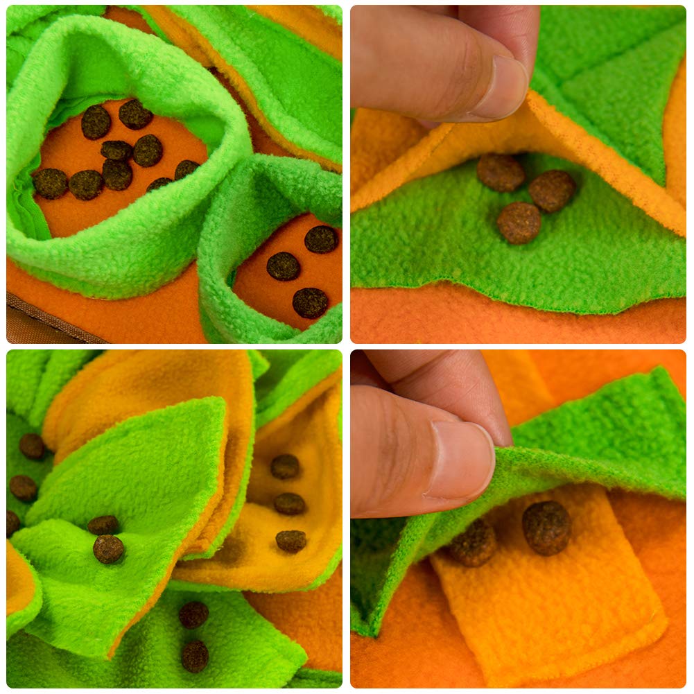 AWOOF détail du grelot central stimulant l'intérêt du chien