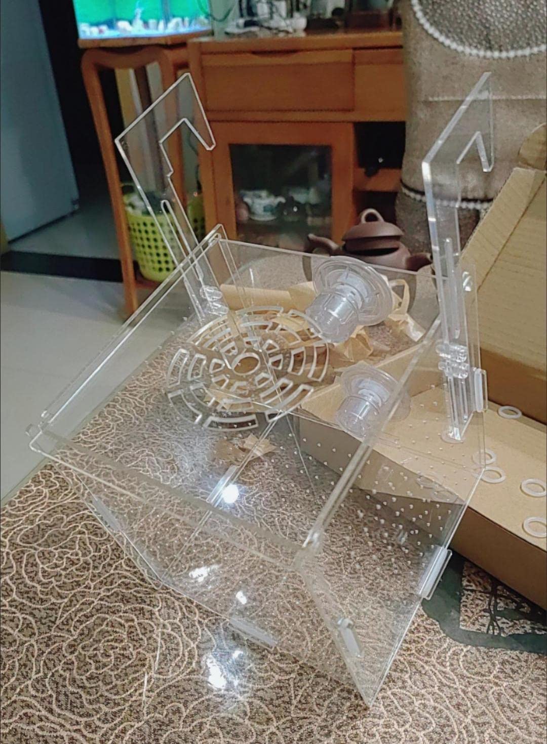 AWXZOM détail de l'assemblage d'acrylique pour montage sans obstruction