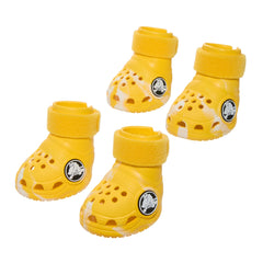 BarkBox Crocs jaune sur emballage montrant ensemble de quatre et style visible