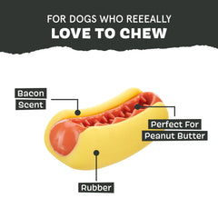 BarkBox chien jouant avec hot-dog, divertissement durable et activité physique