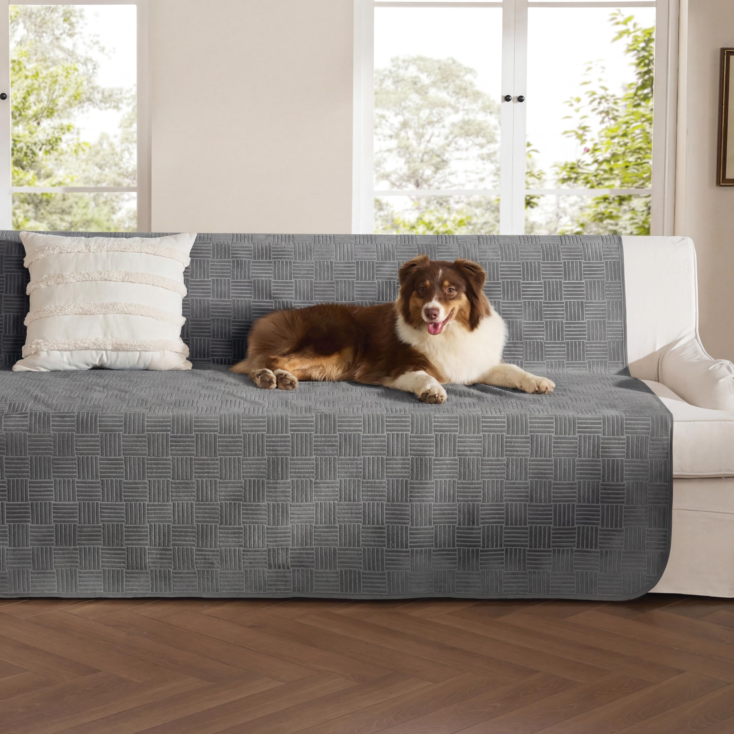 Bedsure housse dans salon moderne alliant style et protection