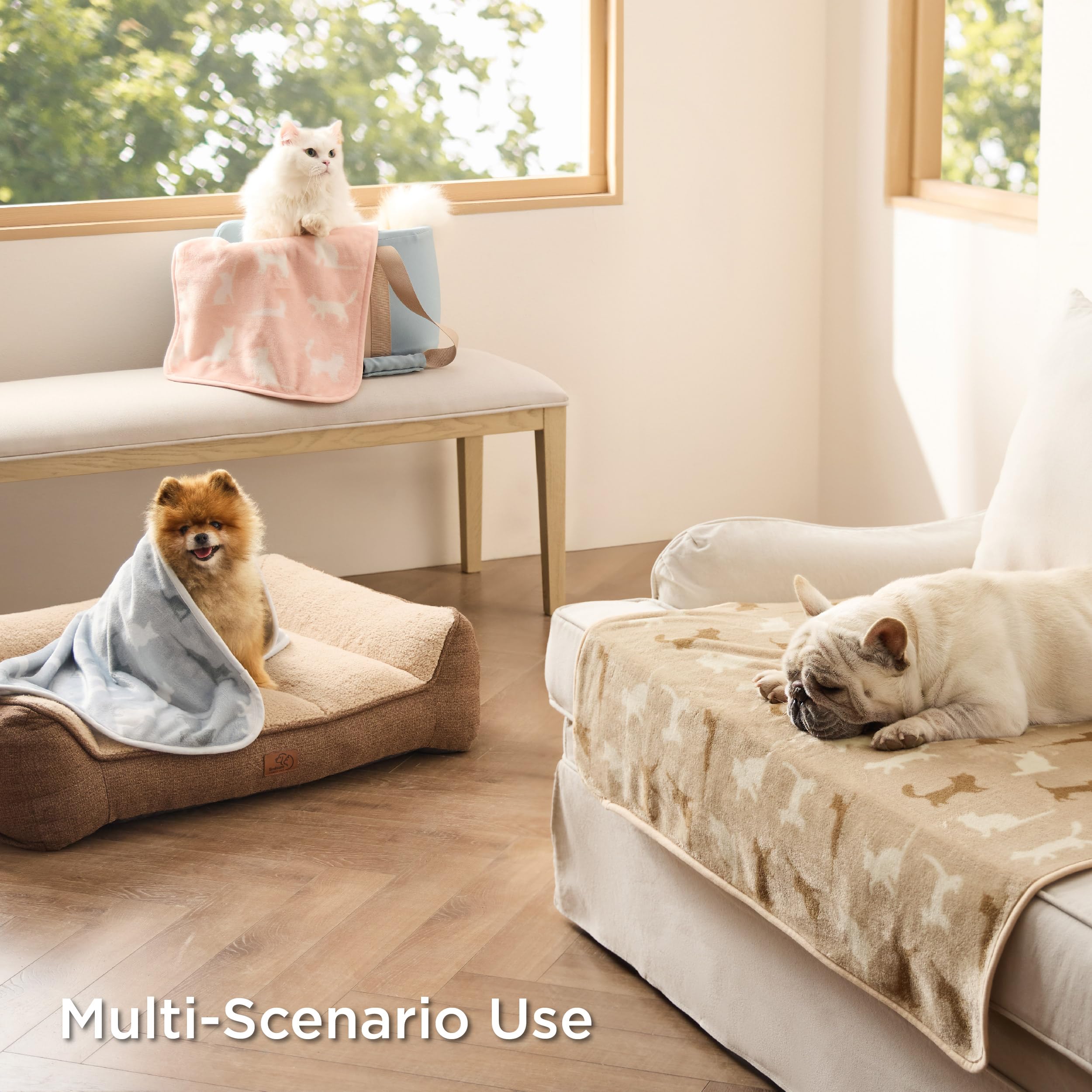 Bedsure gros plan sur la flanelle 280 GSM, douceur perceptible