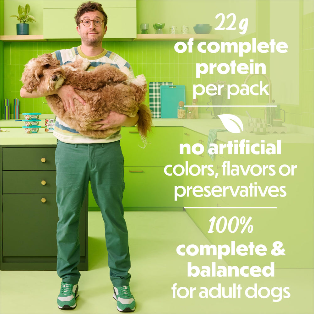 Beneful Purina barquette refermable montrant conservation facile