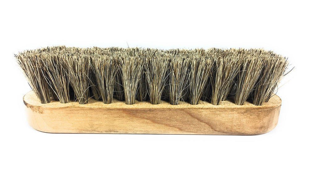 Bickmore brosse face avant montrant forme et finition, nettoie efficacement