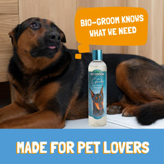 Bio-groom mousse légère du shampooing illustrant texture non agressive