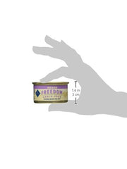 Blue Buffalo gros plan de la pâté onctueuse montrant texture appétente