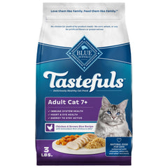 Blue Buffalo sachet 3 lb montrant emballage et bénéfices nutritionnels