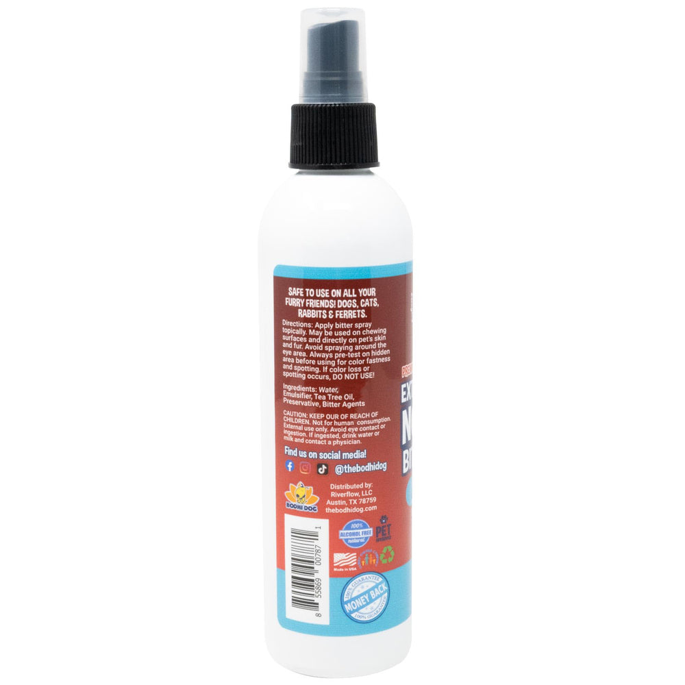 Bodhi Dog spray utilisé sur un canapé pour dissuader le mordillement