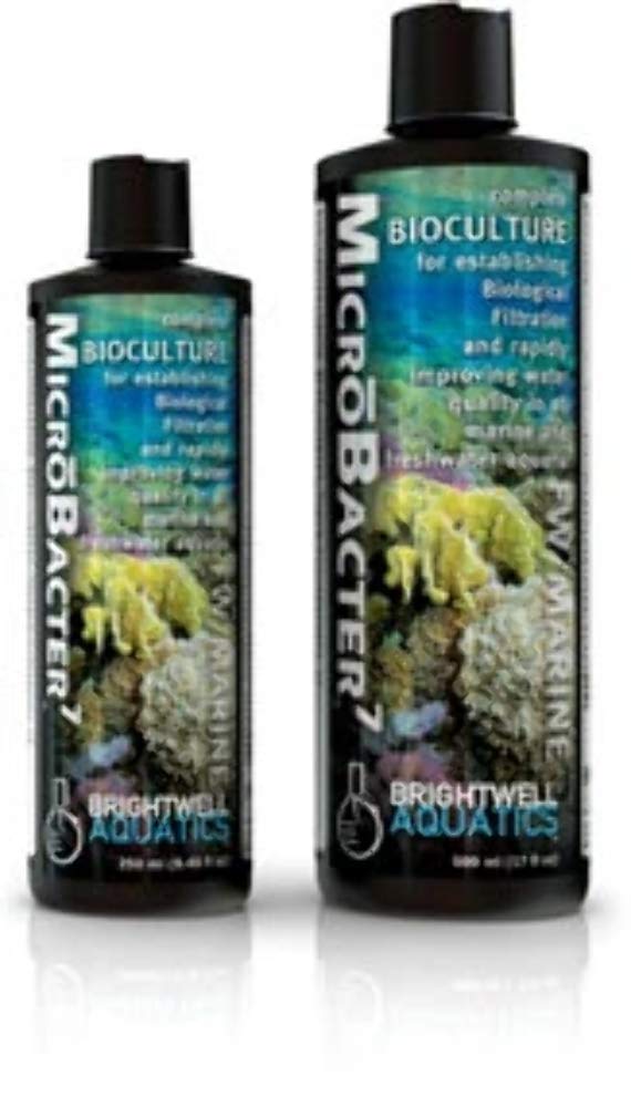 Brightwell Aquatics MicroBacter7 emballage avant montrant la bouteille et bénéfice eau claire