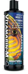 Brightwell Aquatics flacon Vitamarin‑M en avant pour dosage précis