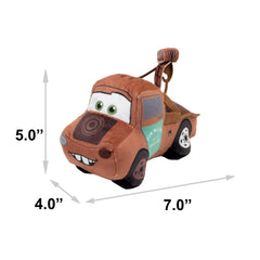 Buckle-Down peluche à l'échelle près d'une main pour montrer taille et proportion