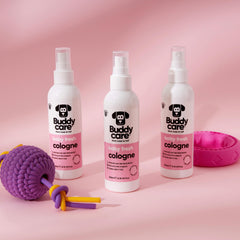 Buddycare spray utilisé sur chien après promenade apportant parfum frais
