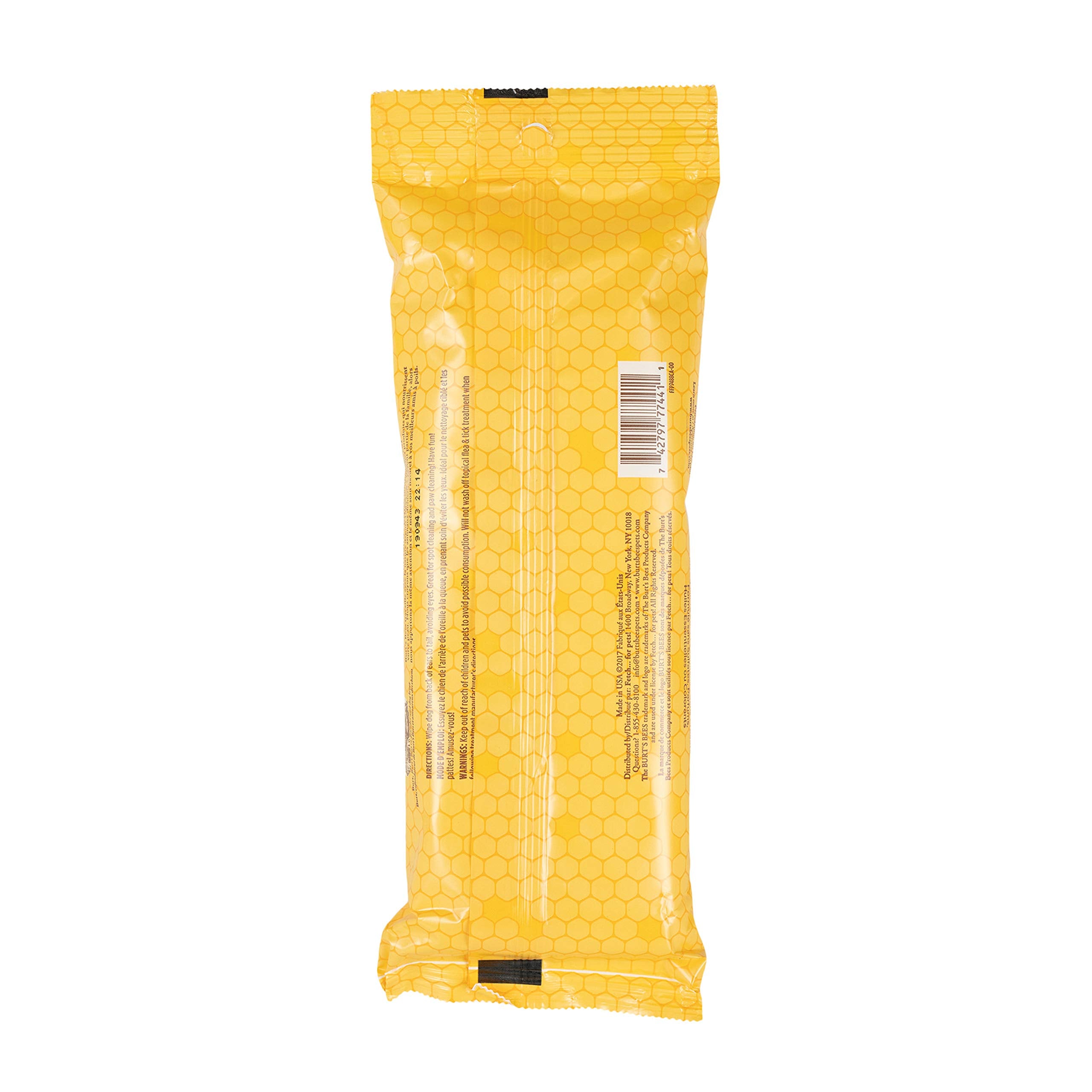BURT'S BEES FOR PETS paquet dans une voiture pour nettoyage en voyage