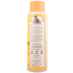 Burt's Bees for Pets gel en gros plan montrant texture douce et rinçage facile