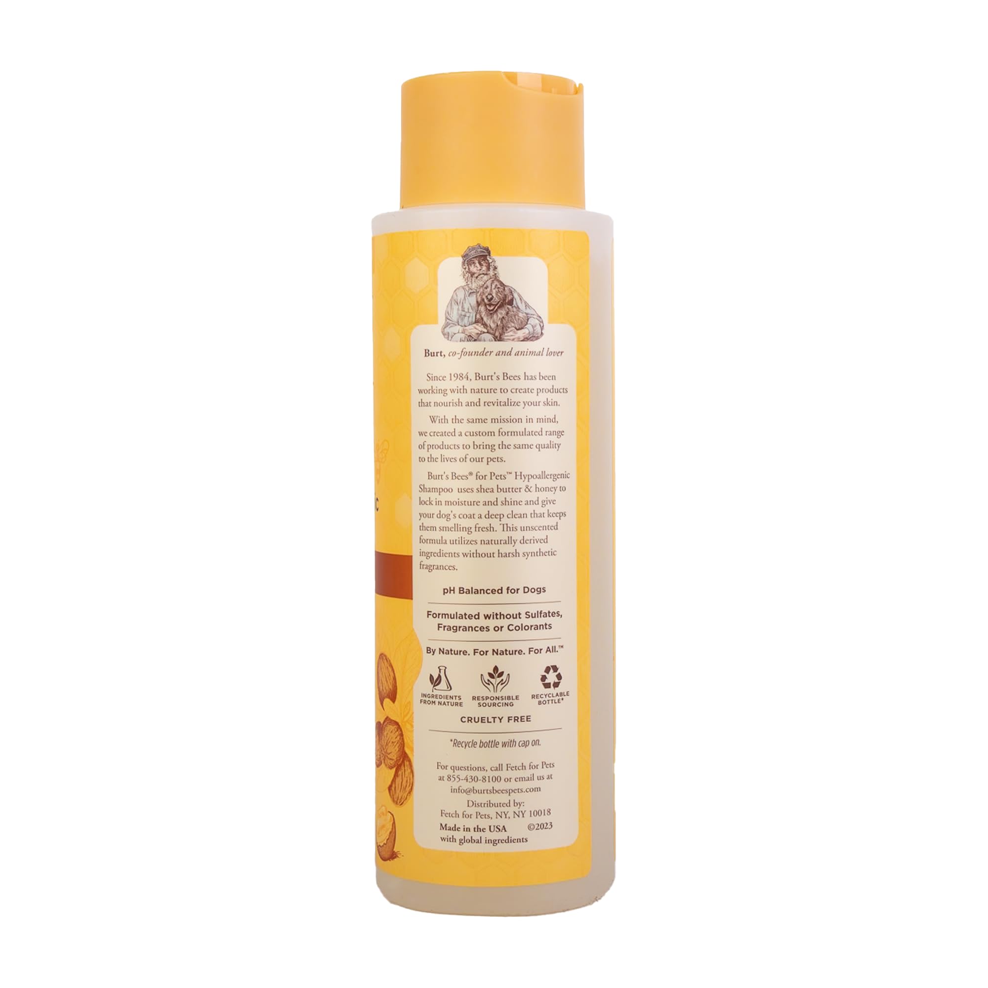 BURT'S BEES FOR PETS chien de famille après bain montrant un pelage doux et entretenu