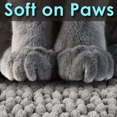CatGuru tapis avec chat utilisant la litière, maintien de propreté