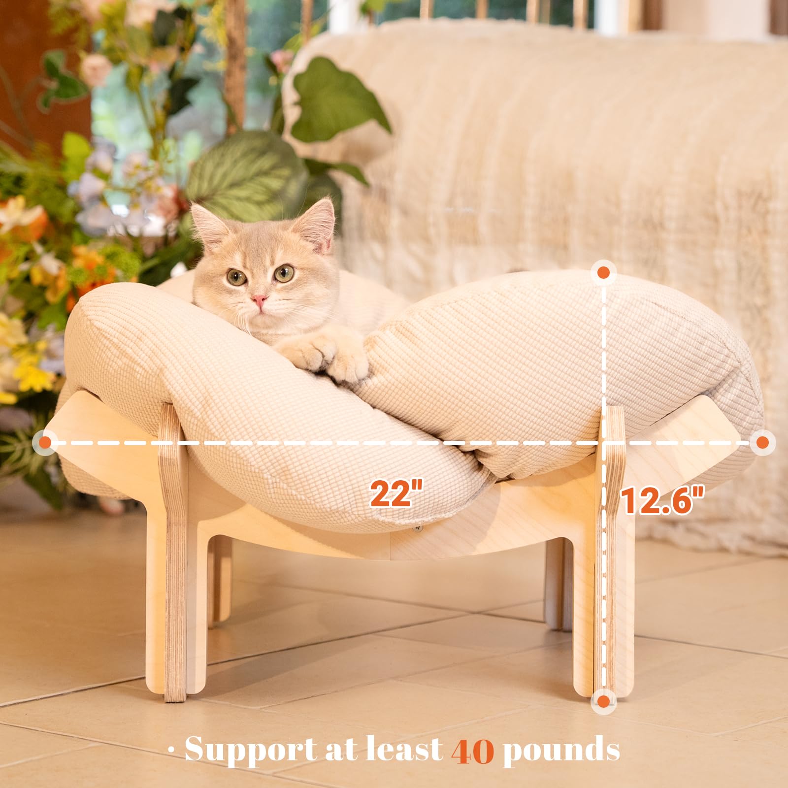 CHEERHOME PETS chat installé dans le lit illustrant relaxation apaisante